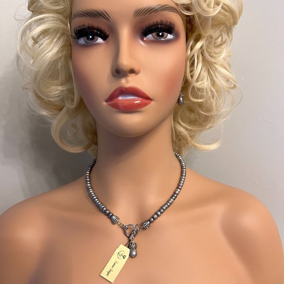 NWT Premier Designs Shades of Grey Faux Pearl Silver Toggle Necklace Ear… - Picture 8 of 11
